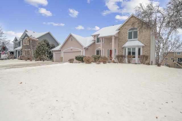 view of front property featuring a garage