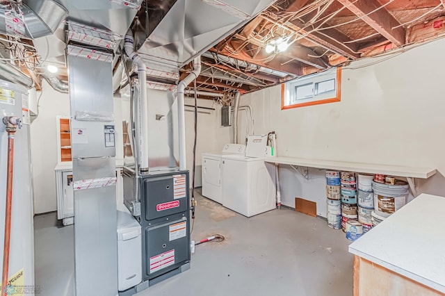 basement featuring washing machine and dryer