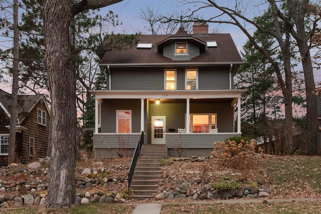 view of front of home with covered porch