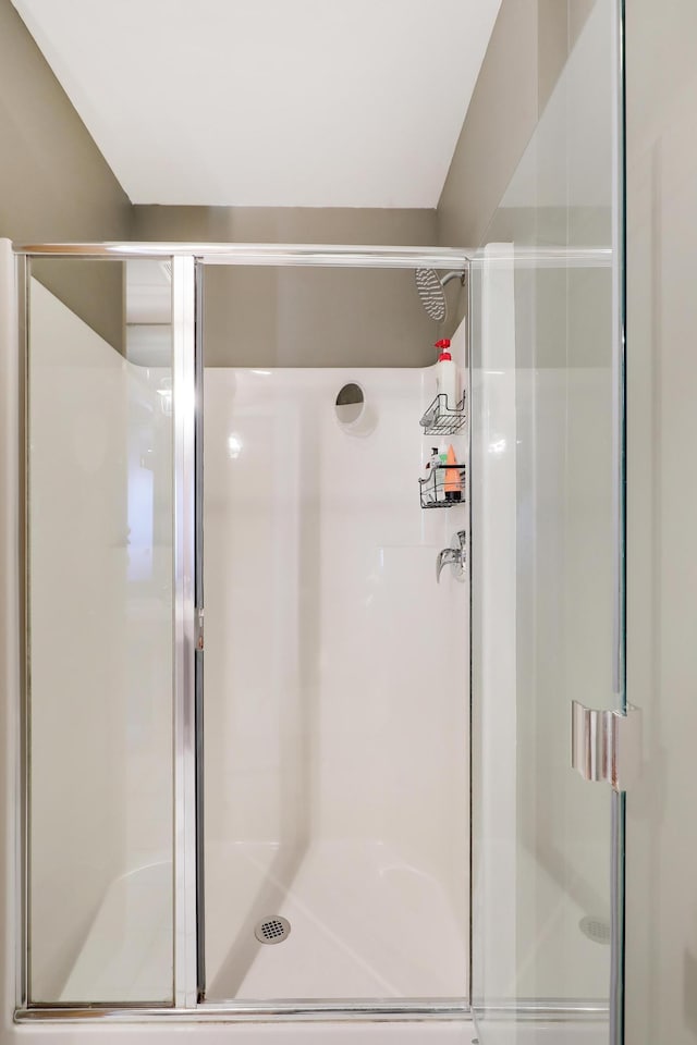 bathroom featuring walk in shower