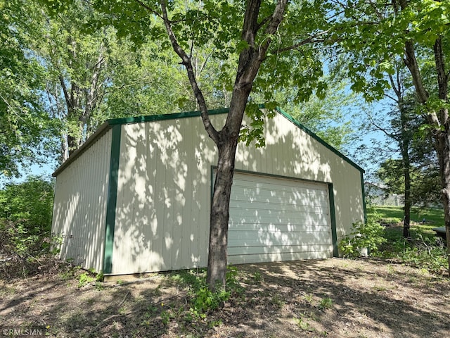 8947 Ingram Ave NW, Annandale, MN 55302 - view of detached garage