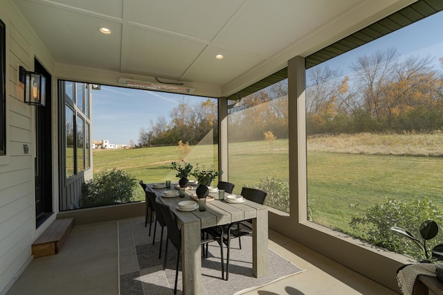 view of sunroom / solarium