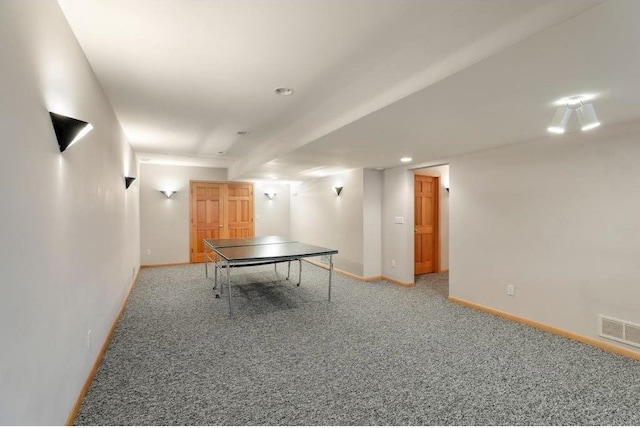 game room with carpet flooring