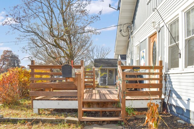 132 6th St NE, Crosby, MN 56441 - view of deck