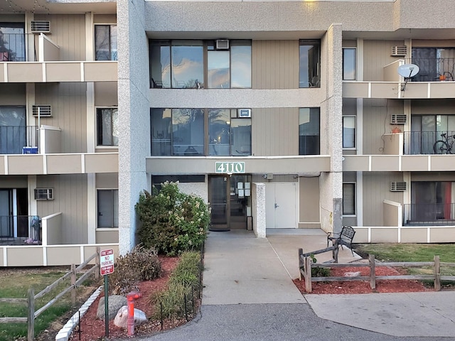 4110 Rahn Rd Unit 215, Eagan, MN 55122 - view of apartment building / complex