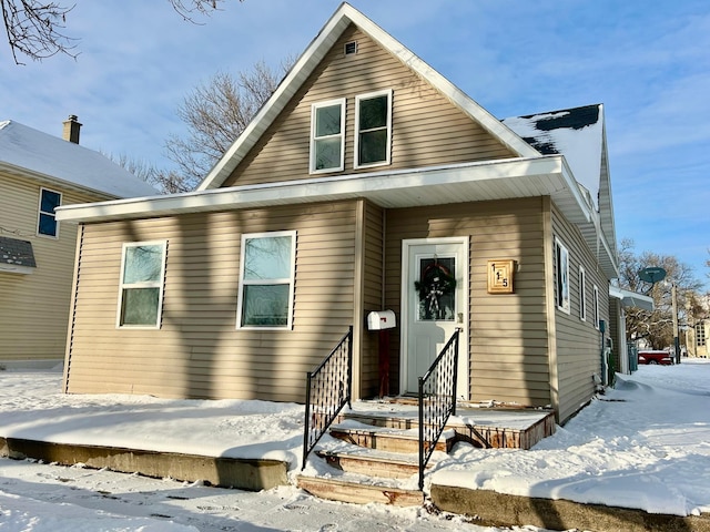 view of front of home