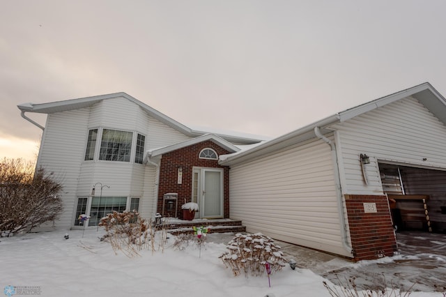 1215 18th St N, Moorhead, MN 56560 - split level home with brick siding