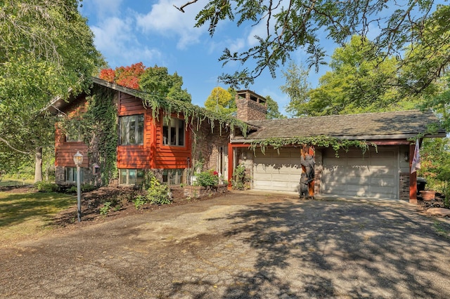 view of front of property featuring a garage