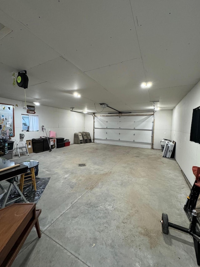 1630 3rd St N, Fargo, ND 58102 - view of garage