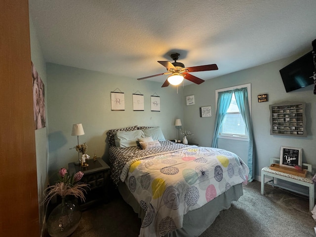 1630 3rd St N, Fargo, ND 58102 - bedroom featuring carpet flooring, ceiling fan, and a textured ceiling