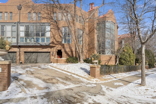 view of front of house featuring a garage