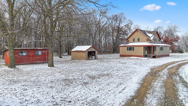 exterior space featuring a storage shed