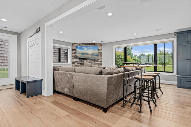 804 County Road I W, Shoreview, MN 55126 - living area featuring light wood-style flooring and recessed lighting