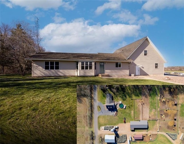 view of front of house with a front yard