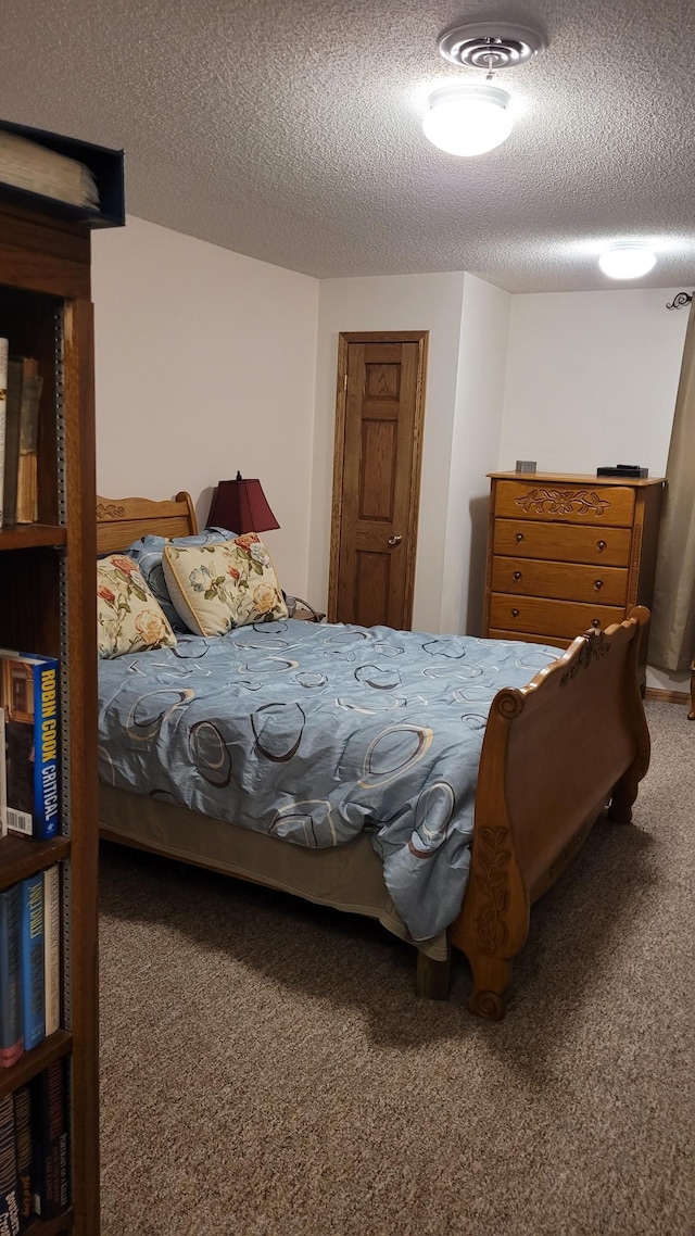 2287 32nd Ave SW, Pine River, MN 56474 - carpeted bedroom with a textured ceiling