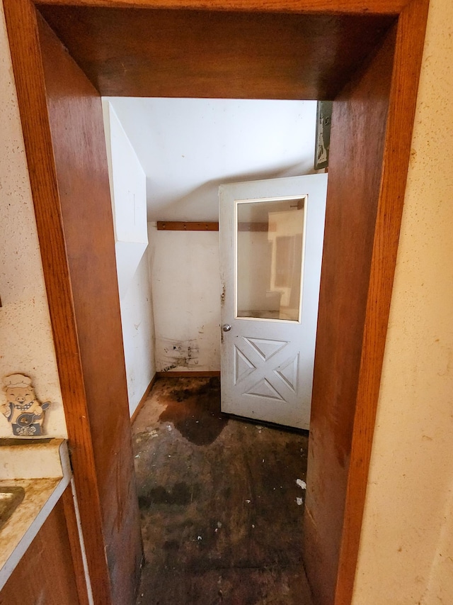 bathroom with concrete floors