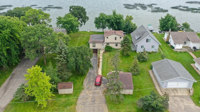 bird's eye view featuring a water view