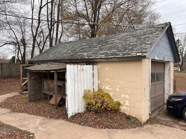 view of outdoor structure