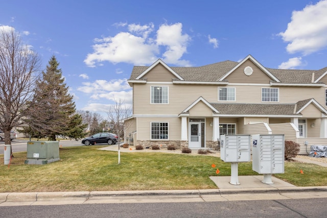 view of front of property with a front yard