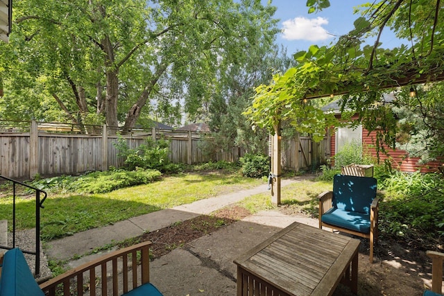 2724 Longfellow Ave, Minneapolis, MN 55407 - view of yard featuring a patio area