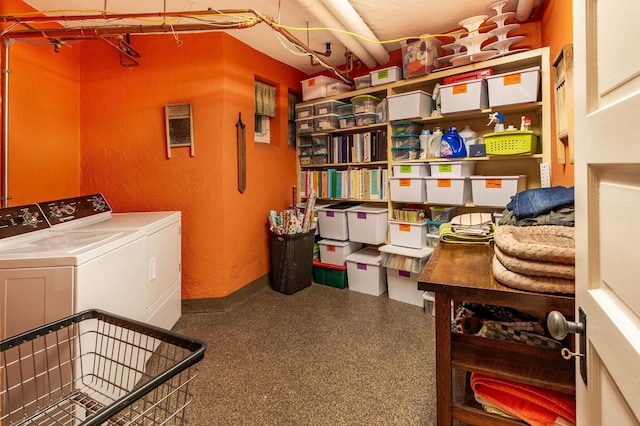 661 Market St, Winona, MN 55987 - laundry room with washing machine and clothes dryer