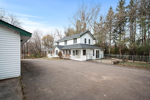 view of home's exterior