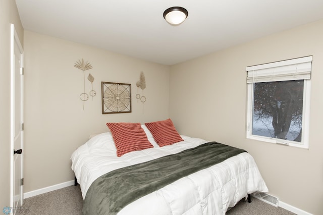 view of carpeted bedroom