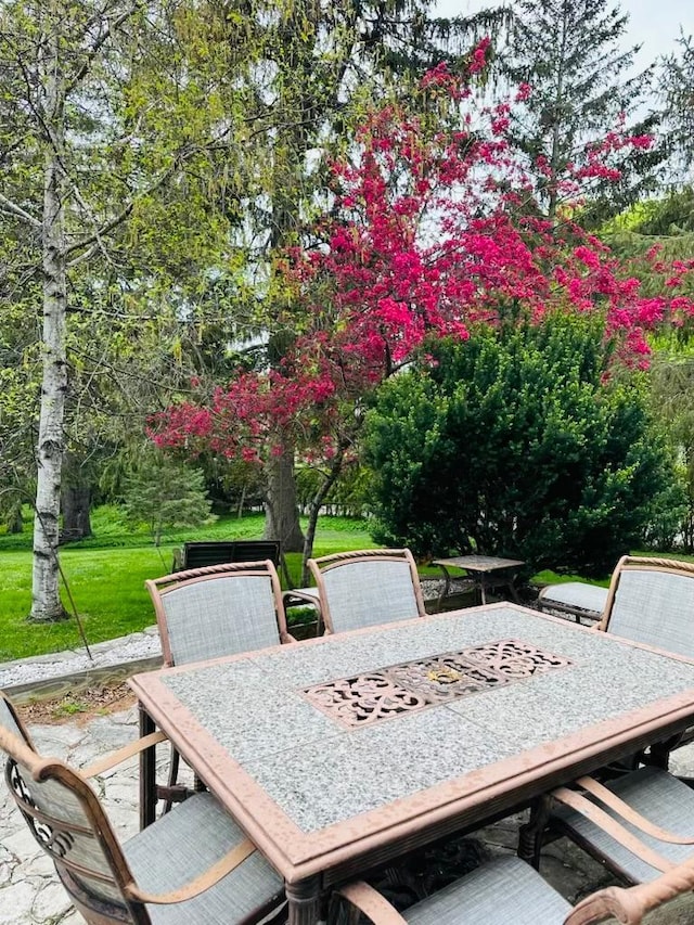 view of patio / terrace with outdoor dining space