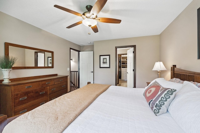 bedroom with ceiling fan