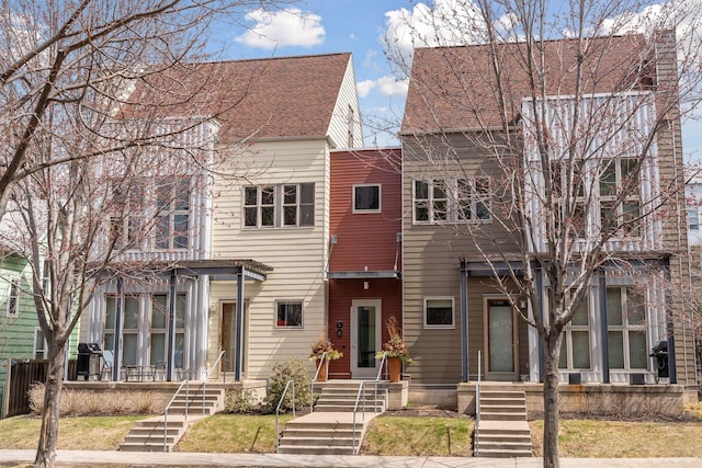 2825 Colfax Ave S Unit 211, Minneapolis, MN 55408 - view of front of home with stairway