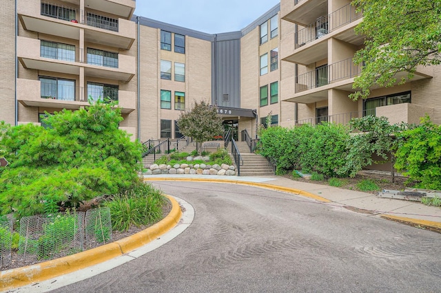 6670 Vernon Ave S Unit 116, Edina, MN 55436 - photo 1