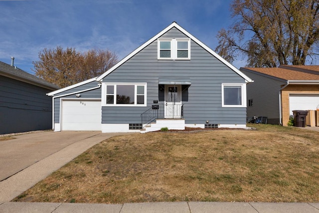 view of front of house featuring a front yard and a garage