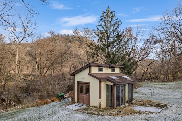 view of outbuilding