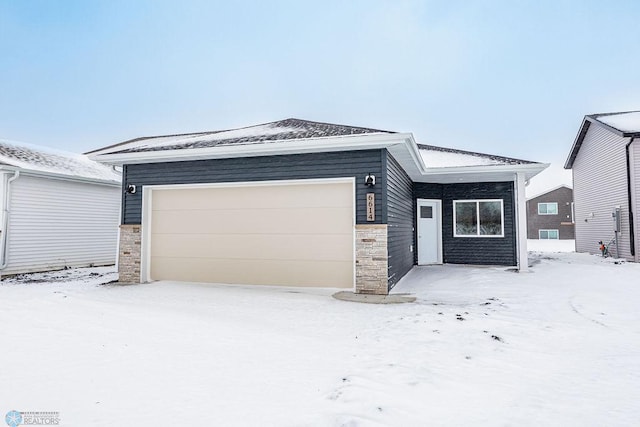 view of front of house featuring a garage