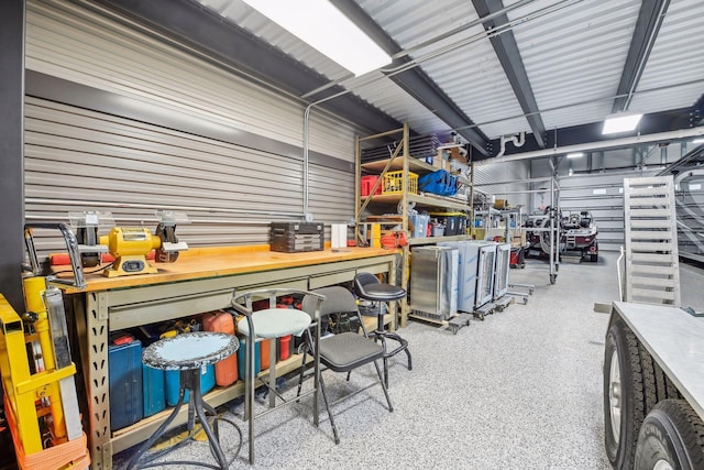 9200 Nike Road 31 & 47, Minnetrista, MN 55359 - garage with a workshop area