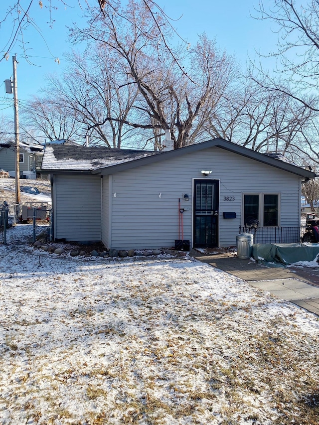 view of front of house