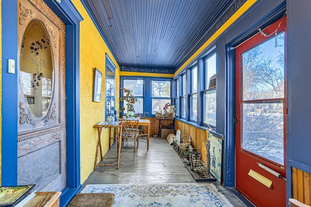 view of sunroom / solarium