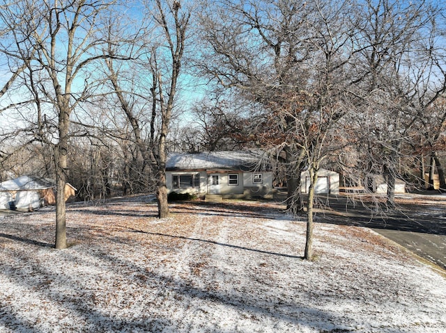 view of front of property