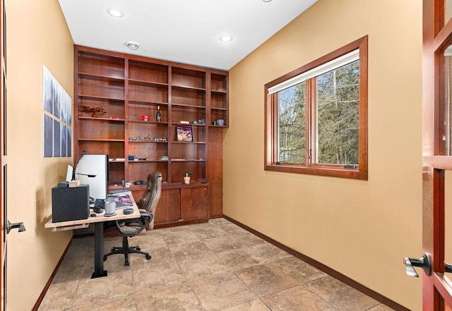 office with baseboards and recessed lighting