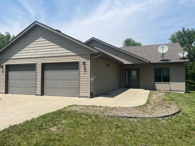 22600 700th Ave, Albert Lea, MN 56007 - photo 1