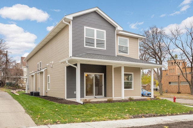 view of front of home with a front yard