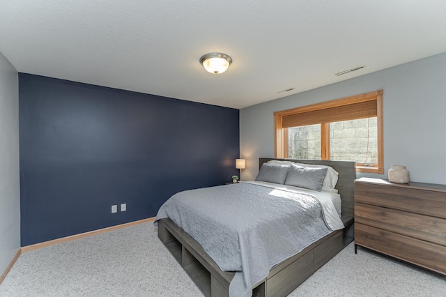 bedroom with carpet flooring