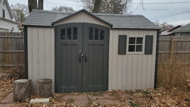 view of outbuilding