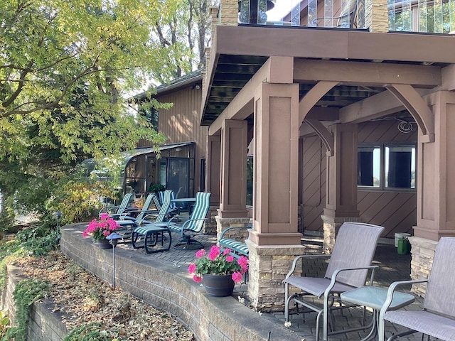1516 Bay Oaks Dr, Albert Lea, MN 56007 - view of patio / terrace