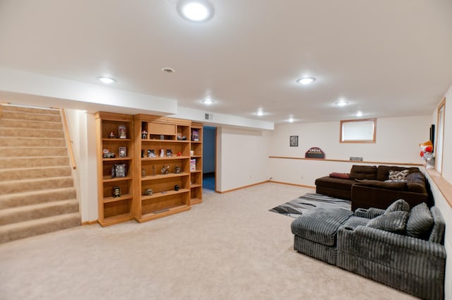 living room with carpet