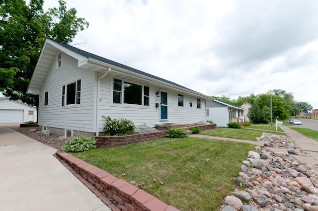 307 Humbird St, Rice Lake, WI 54868 - photo 1