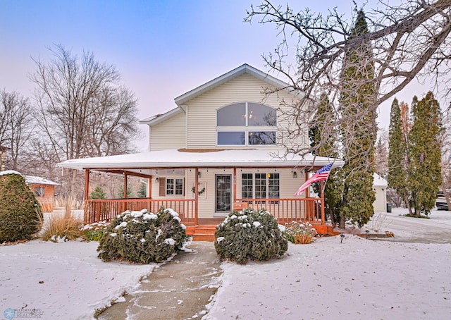 view of front facade featuring a porch