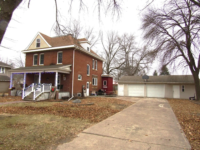 view of front facade featuring a porch