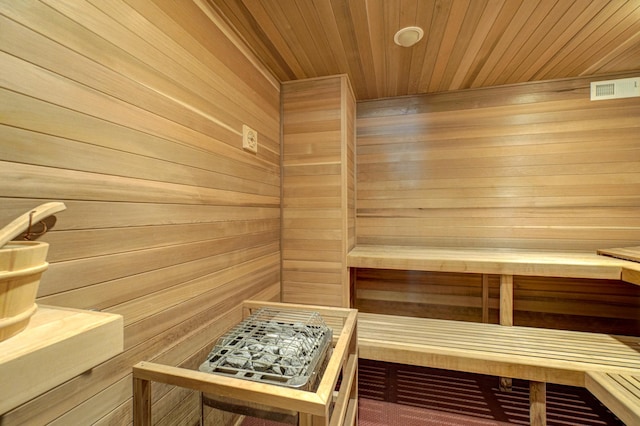 view of sauna / steam room