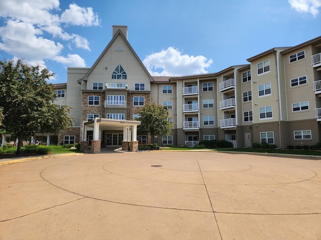 5650 Boone Ave N Unit 321, New Hope, MN 55428 - view of apartment building / complex